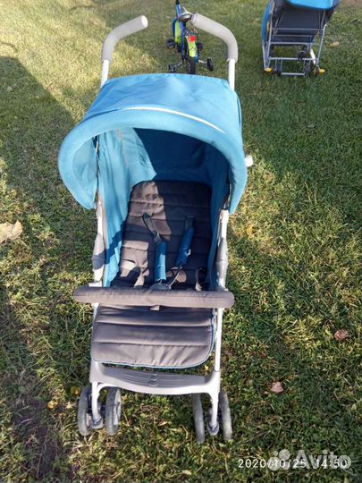 Прогулочная коляска