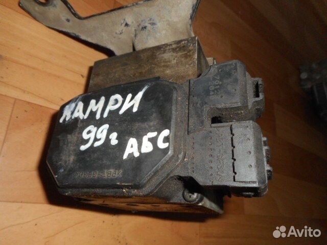 Блок ABS (насос) Toyota Camry (XV20) V (1996–2001)