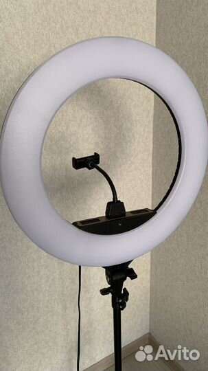 Кольцевая лампа со штативом 45см ZB-R18