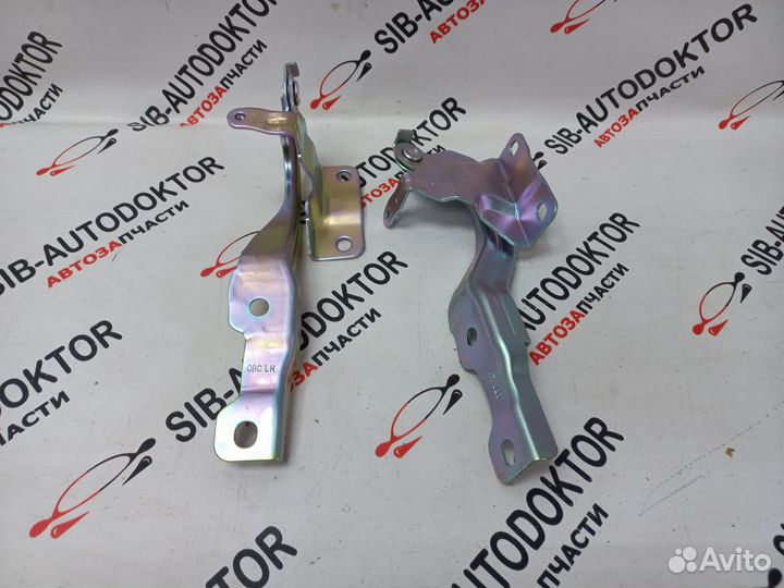 Петля капота левая KIA RIO 10-17