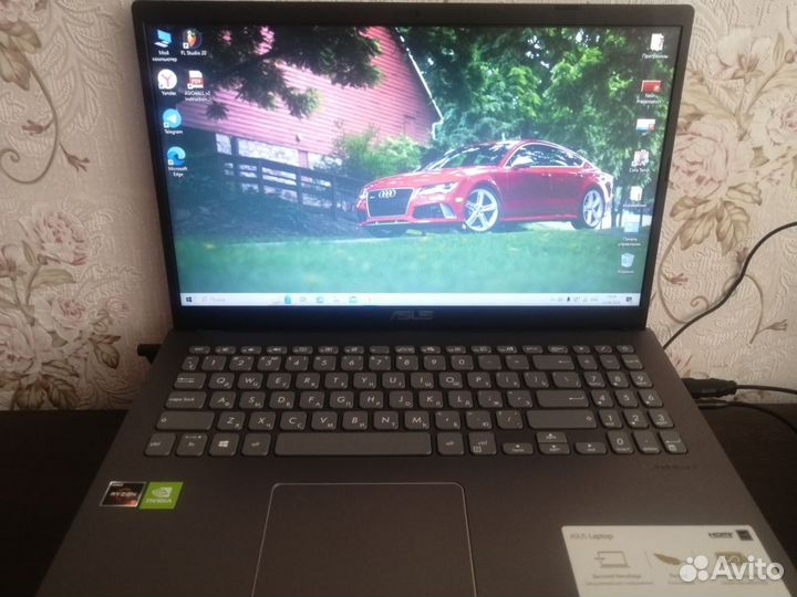 Ноутбук asus vivobook