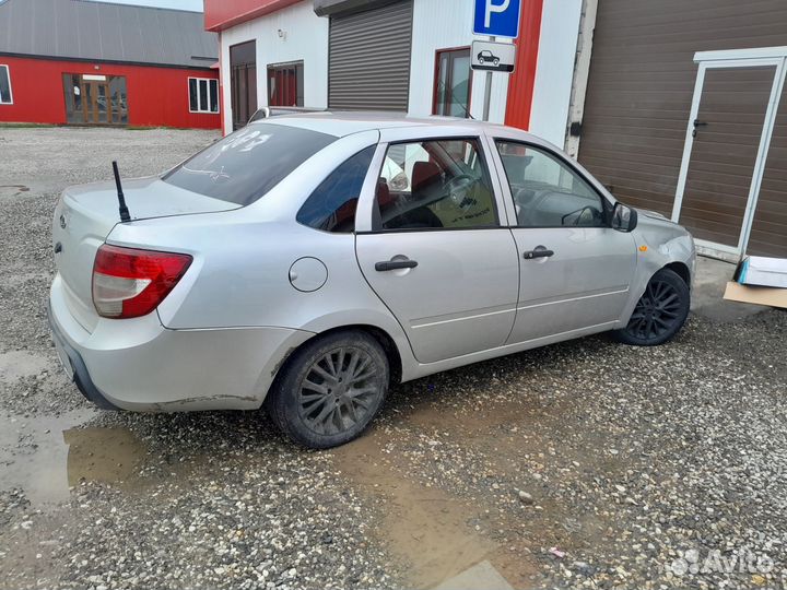 LADA Granta 1.6 МТ, 2012, 190 000 км
