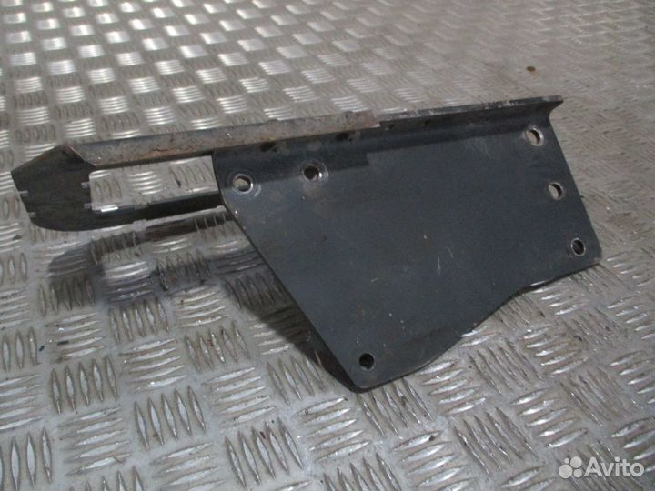 Кронштейн насоса AdBlue камаз 5490120860010