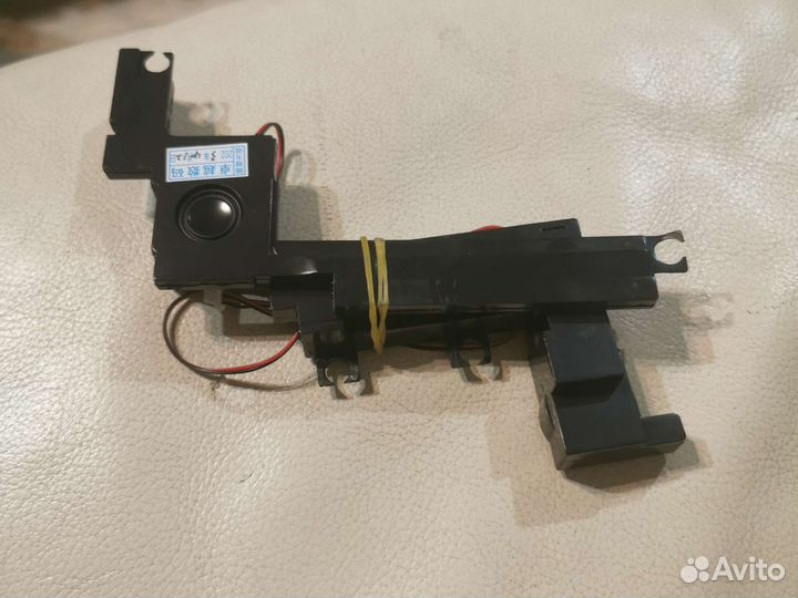 Динамики lenovo y470 новые