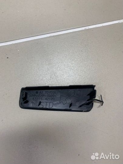 Заглушка бампера Toyota Rav4 2018