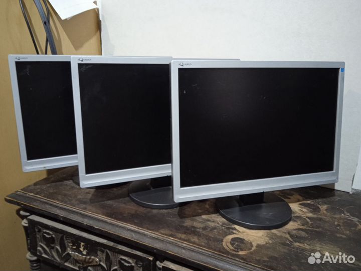 Одинаковые 19