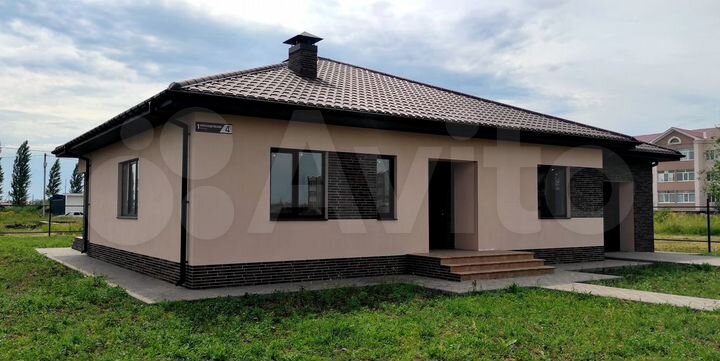 Дом 171,1 м² на участке 8,5 сот.