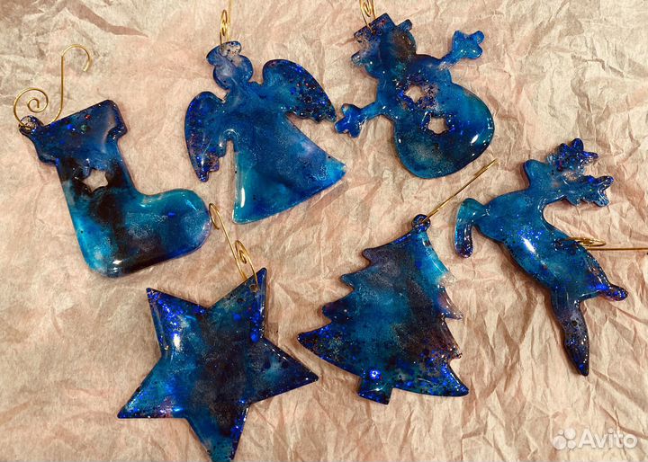Елочные игрушки из эпоксидной смолы