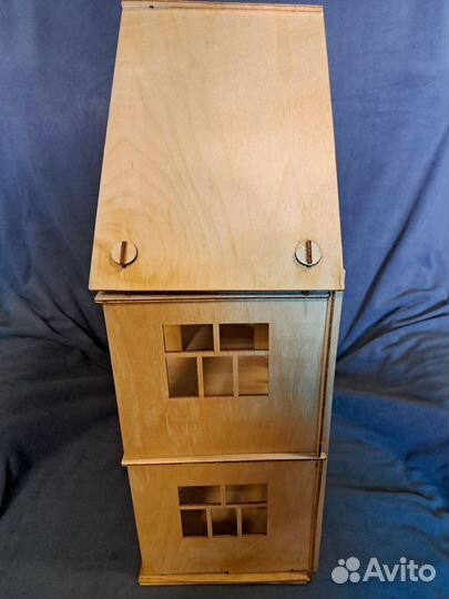 Домик для куклы деревянный