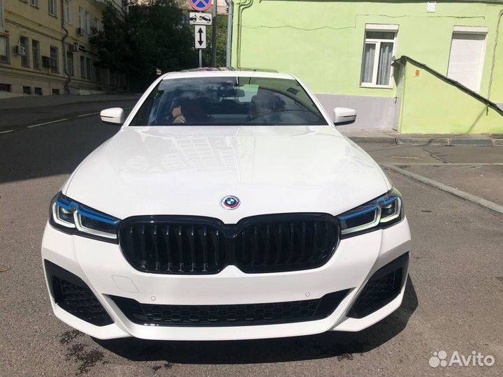 BMW 5 серия 3.0 AT, 2023, 77 км