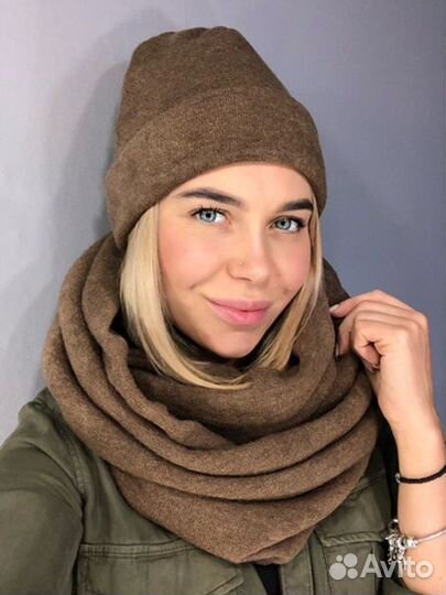 Комплект шапка и шарф женские