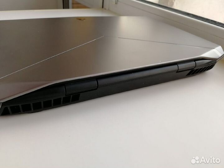 Игровой Dell Alienware A17 и MSI GT 683 на Core I7