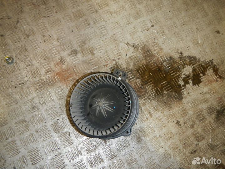 Моторчик отопителя, Hyundai (Хендэ) -solaris (14)