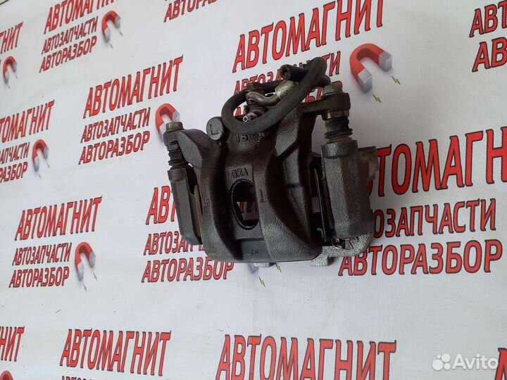 Супорт тормозной задний левый Инфинити QX80 Z62