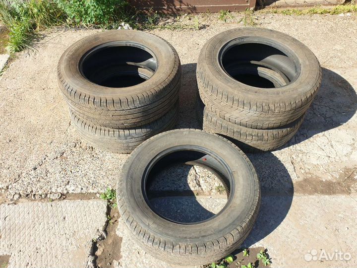 Michelin Latitude Tour 235/65 R17