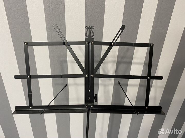 Пюпитр для нот