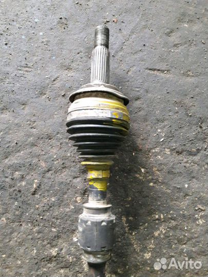 Привод левый Toyota Corolla E150