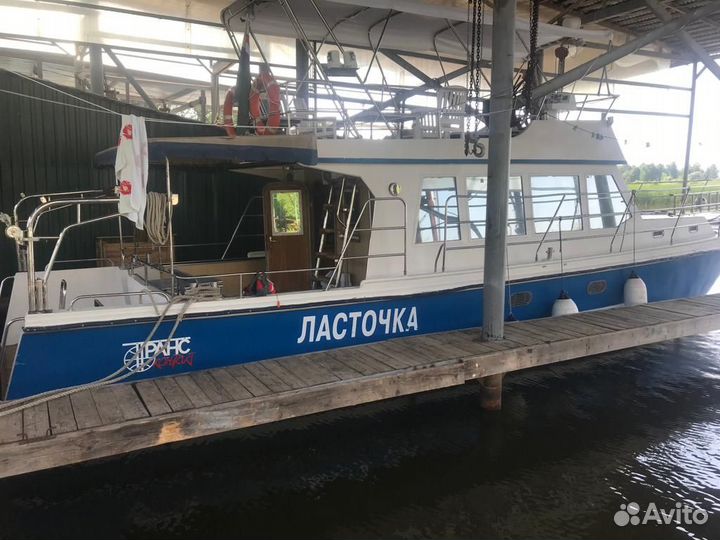 Яхта км120 Вишера