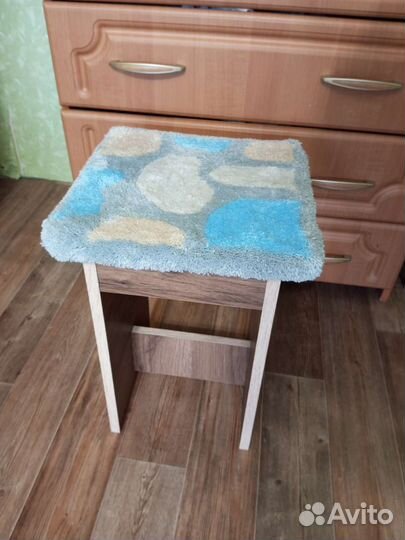 Накидки на табуретку
