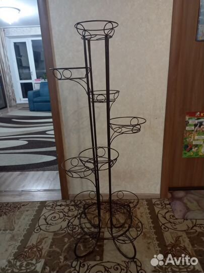 Подставка для цветов