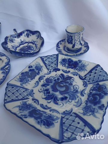 Фарфоровая посуда гжель