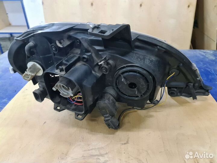 Фара левая Mercedes ML163 Depo дефект