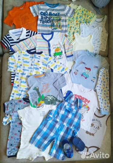 Большой пакет одежды (вещей)