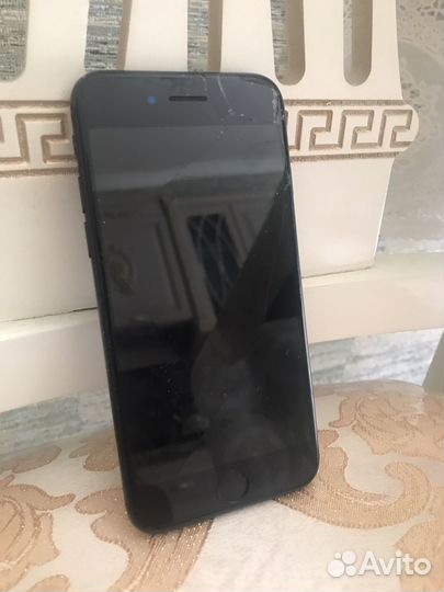 iPhone 7, 32 ГБ
