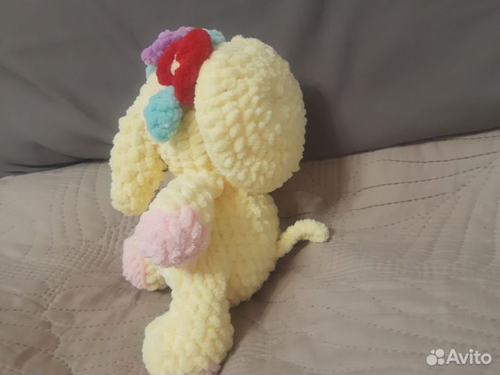 Игрушка вязанная слон