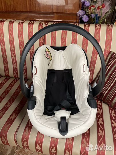 Коляска mima xari 3 в 1