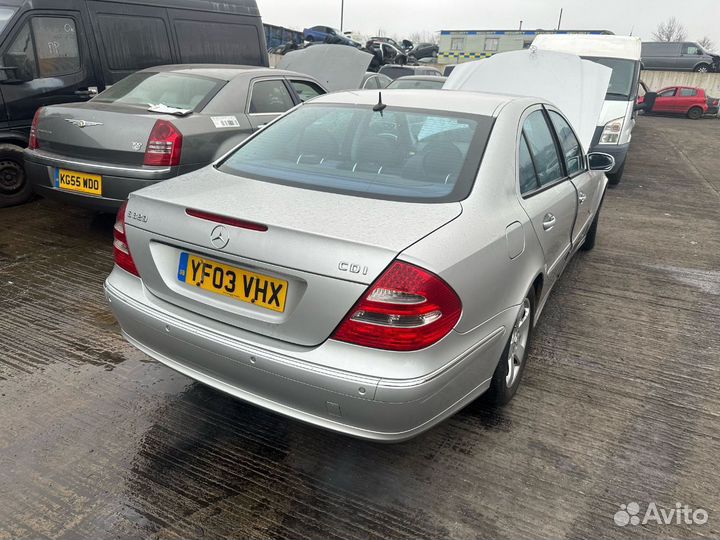 В разборе mercedes E 320 CDI W211