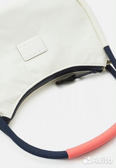 Сумка Tommy Jeans summer festival shoulder BAG