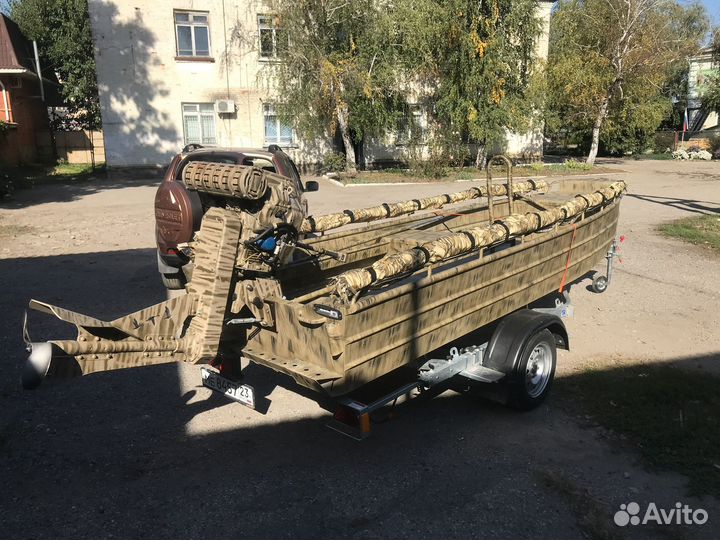 Лодка болотоход