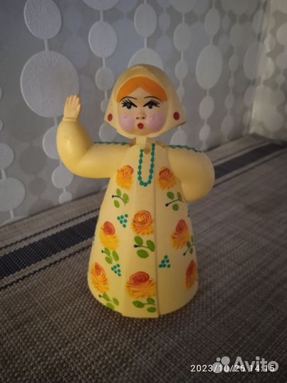 Фигурки - болванчики. Колкий пластик СССР