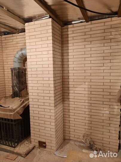 Кладка кирпича каменщик