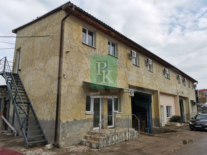 Склад 180 м2 рядом с ТЦ 