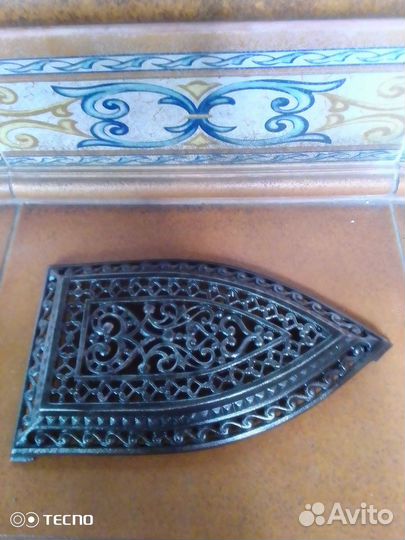 Подставка для утюга древняя, аутентичная