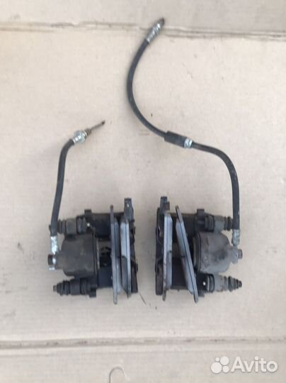 Передние колодки Chrysler Stratus 1995г