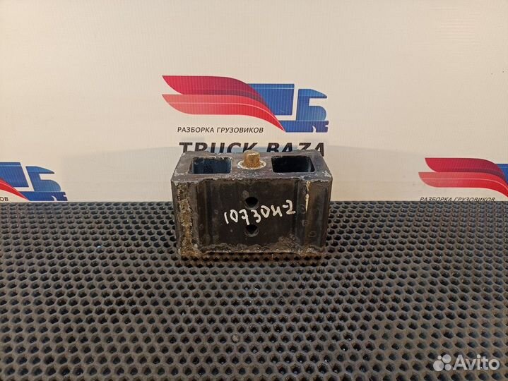 06461390007 Проставка рессоры передней