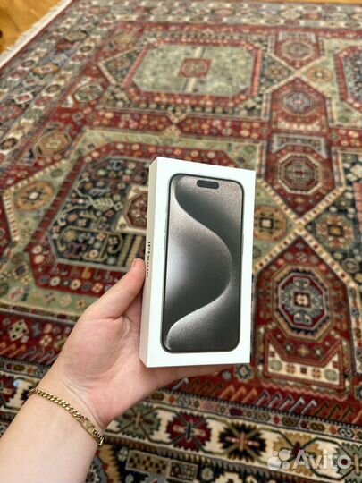 iPhone 15 Pro, 256 ГБ