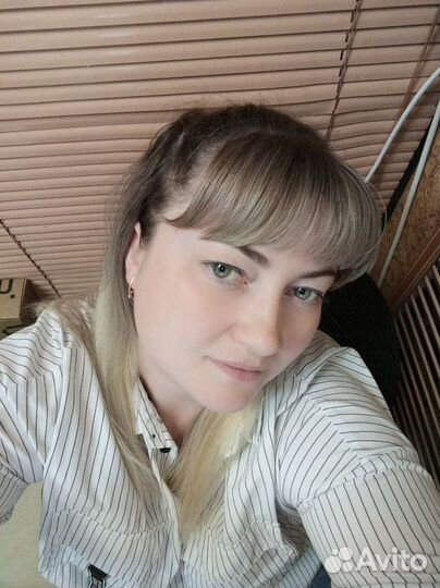 Мерчендайзер, Администрато, продавец