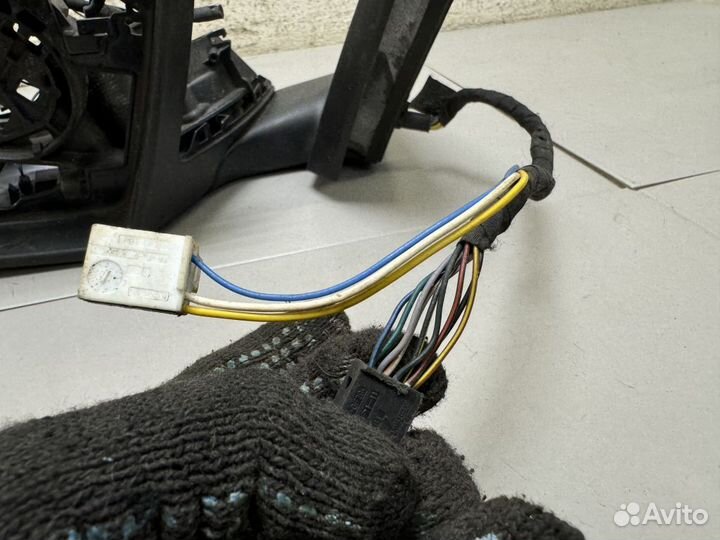 Зеркало левое Mercedes X253 GLC