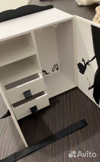 Шкафчик, Кулон - Помандер Guerlain