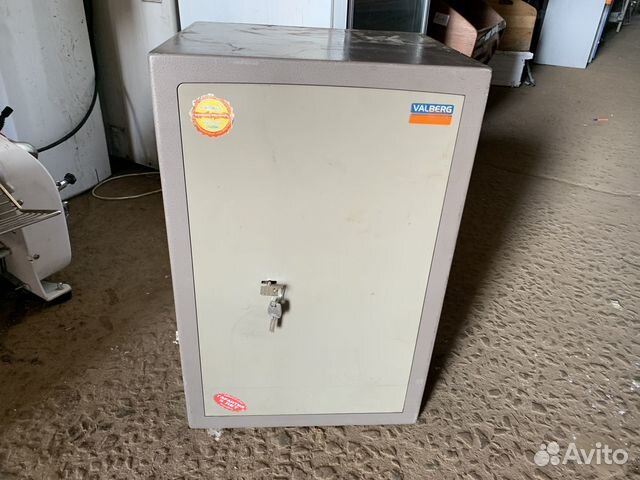 Взломостойкий сейф valberg карат ASK-67T