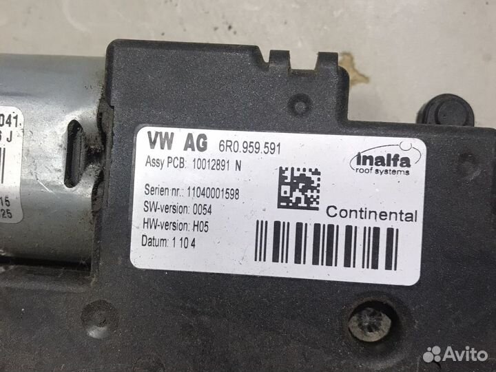 Мотор привода люка Volkswagen Passat cc