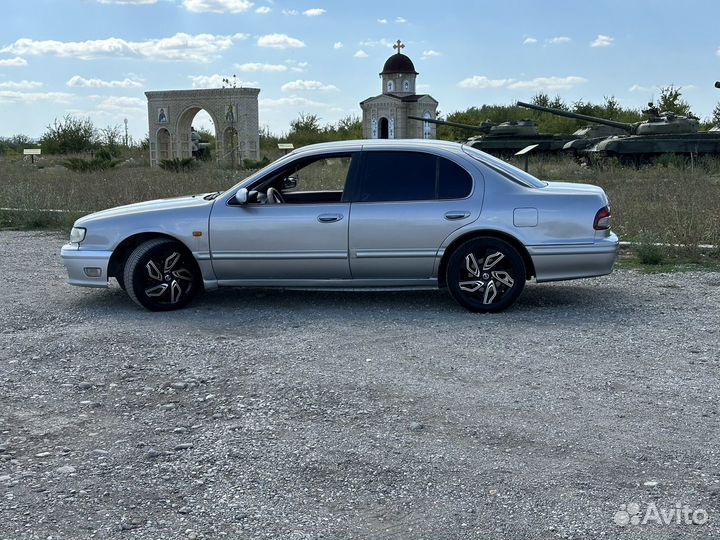 Nissan Maxima 2.0 AT, 1998, 374 000 км