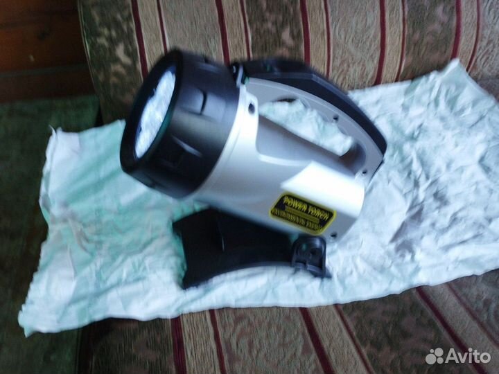 Фонарь прожектор светодиодный