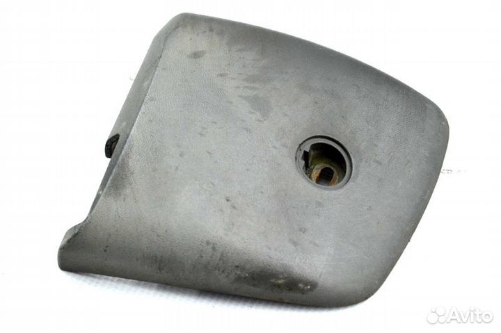 Накладка дверной петли, верхняя левая MAN TGA 18.4