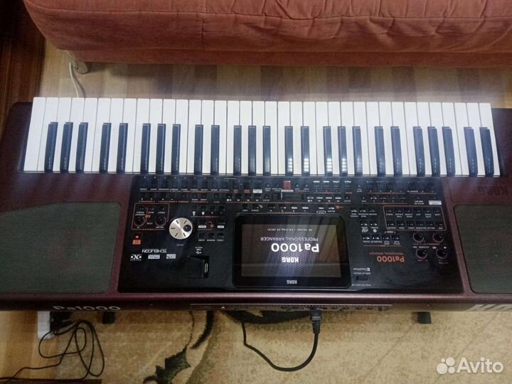 Синтезатор korg PA 1000