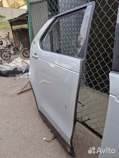 Запчасти Land Rover Discovery 5 l462